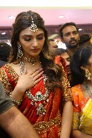 Sreeleela Inaugurates CMR Jewellery Showroom